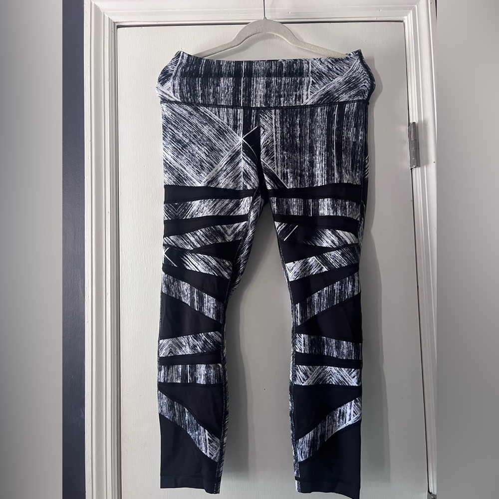 lululemon athletica Black and White Patterned Leggings